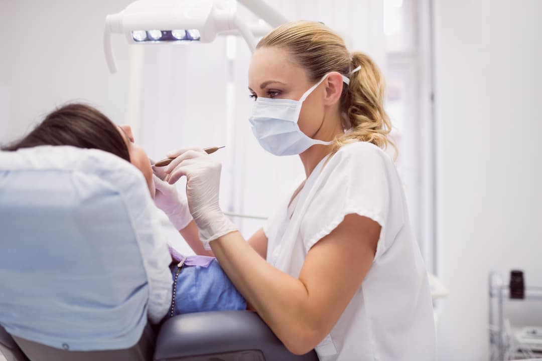 Épulis dental ¿Qué es y cuál es su tratamiento? Dental Internacional